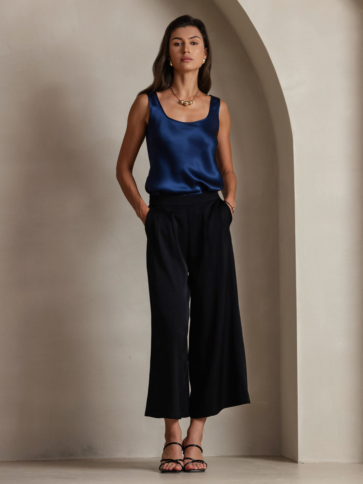 Clearance(Ships to UK Only) - 19Momme Silk Sleeveless U Neck Women's Tank Top