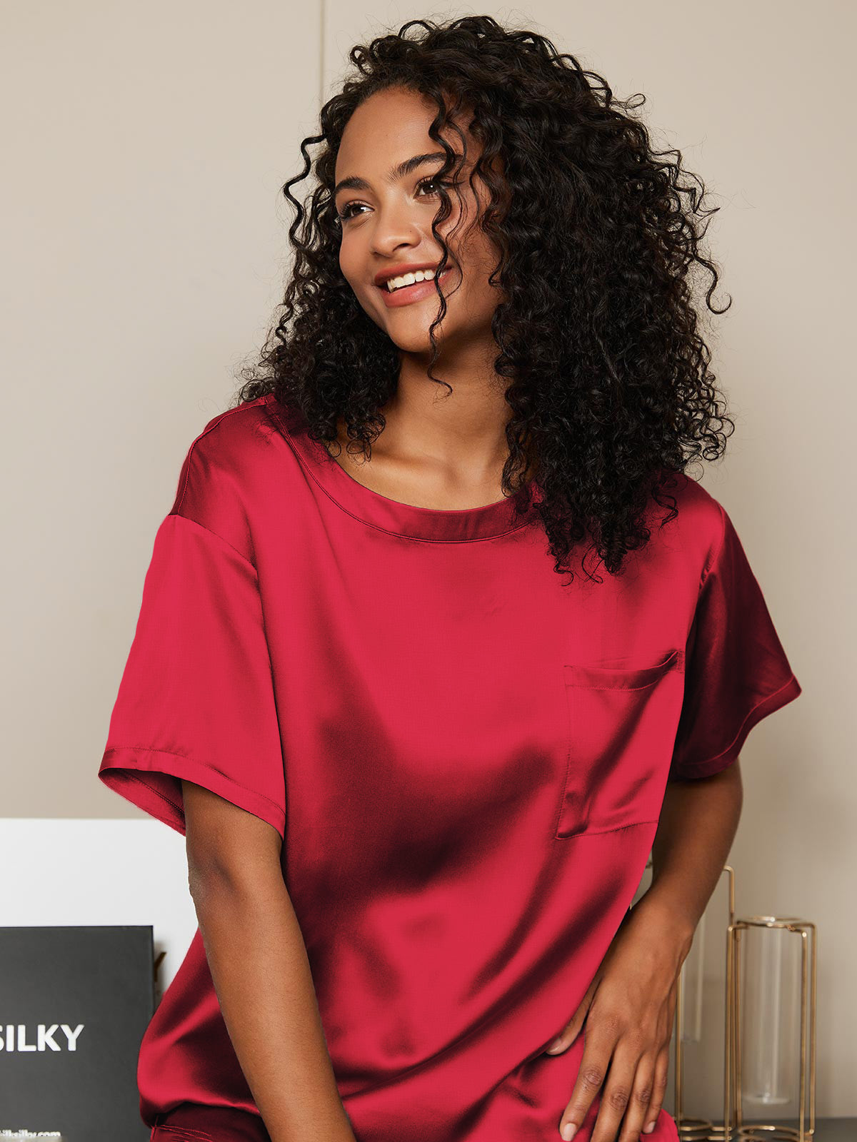Pure Silk Short Sleeve Round Neck Women's Pyjamas Set
