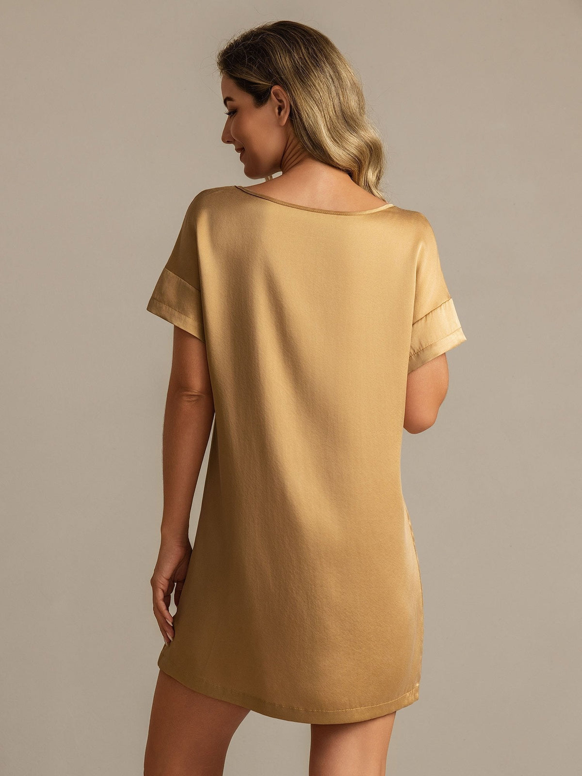 19Momme Washable Silk Short Sleeve Round Neck Short Nightdress