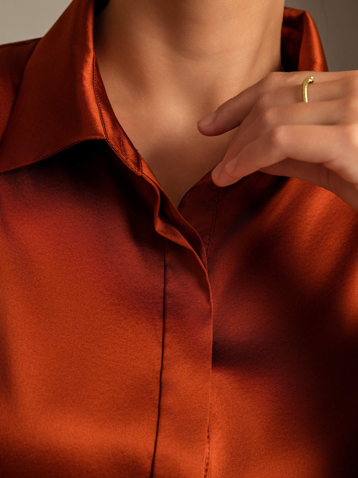 19Momme Silk Long Sleeve Lapel Collar Women's Shirt