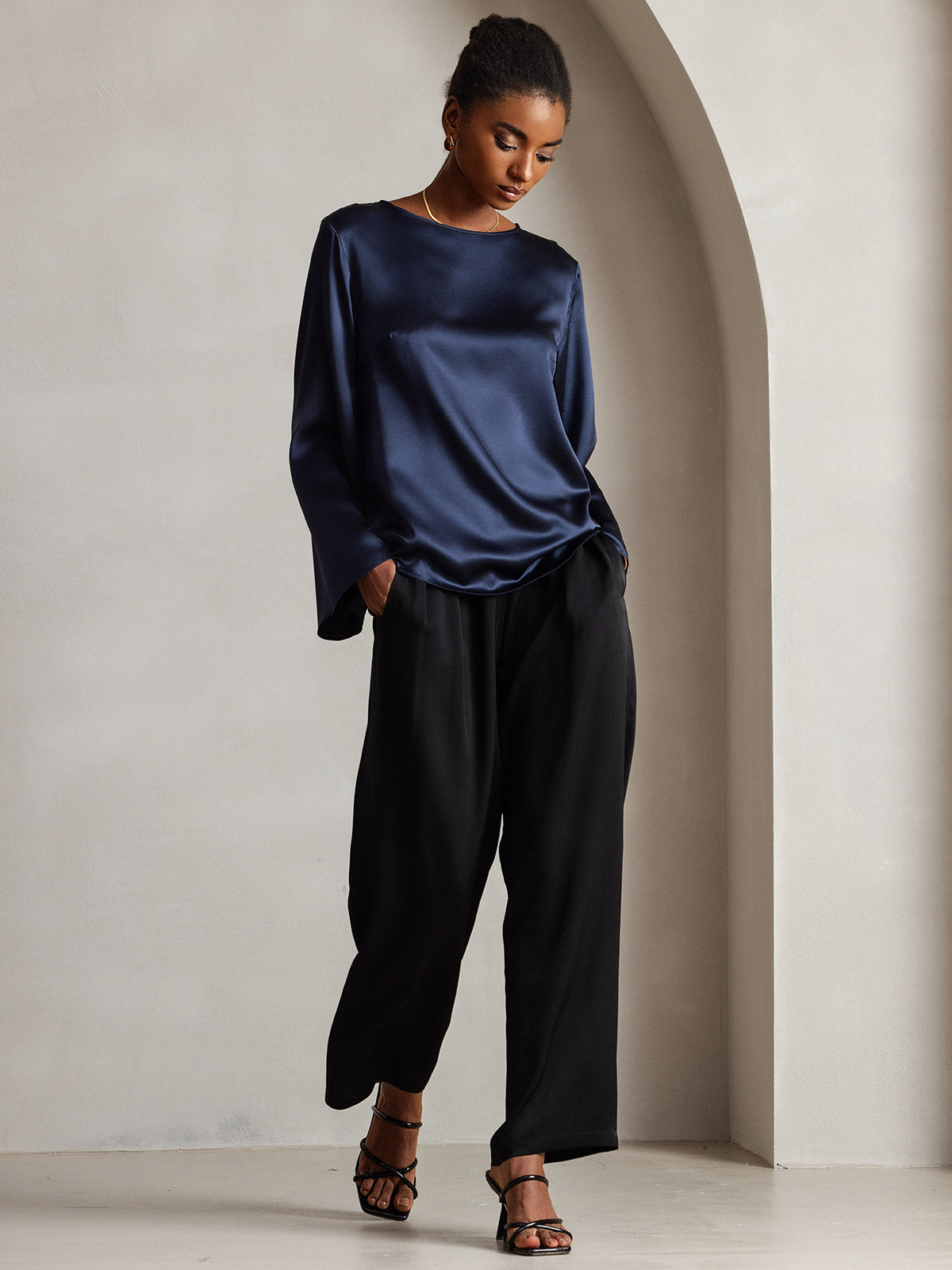 19Momme Silk Bell Sleeve Boat Neck Women's Top