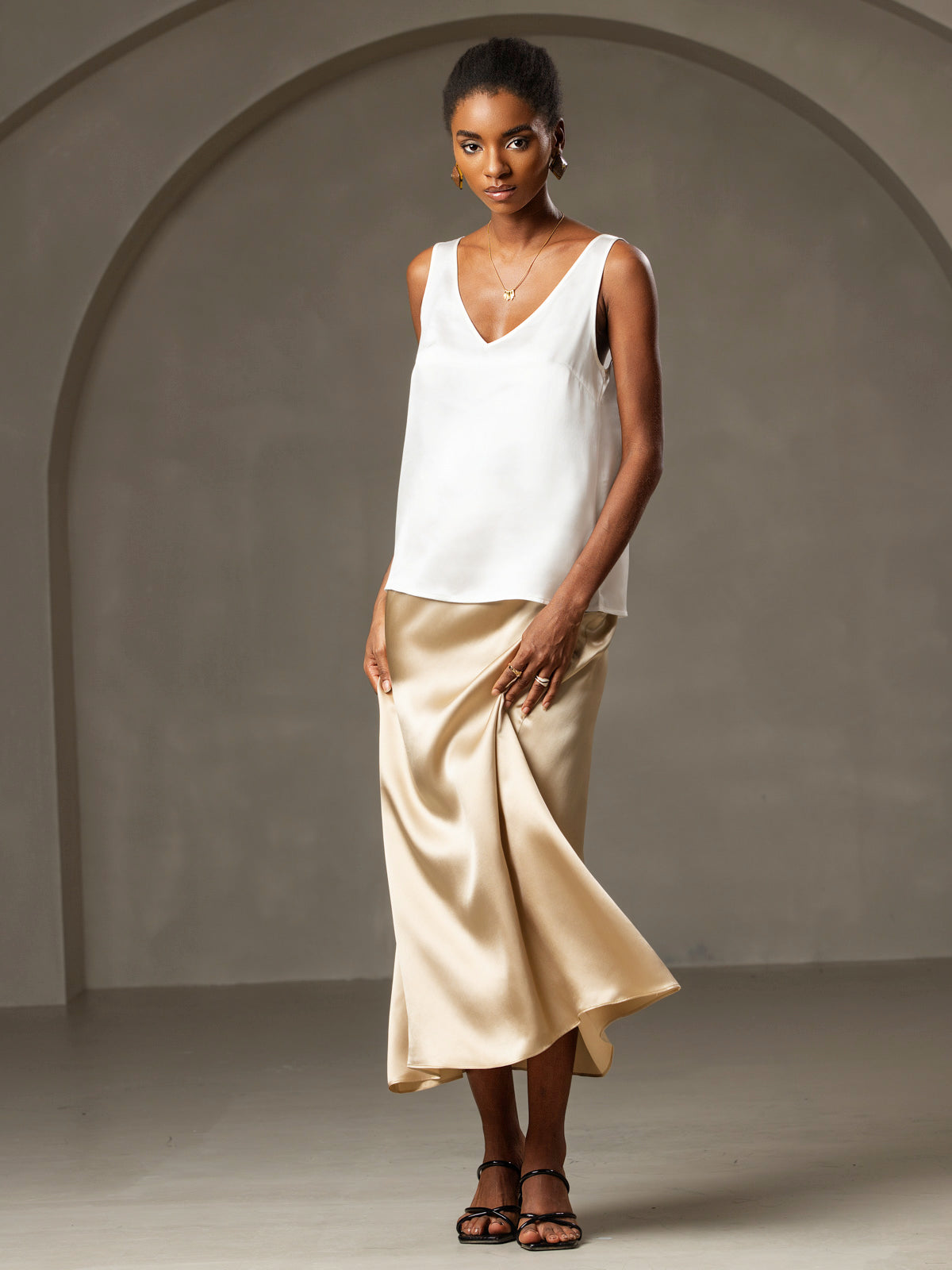 Clearance(Ships to UK Only) - Pure Silk Solid Color Wide Straps Camisole Top
