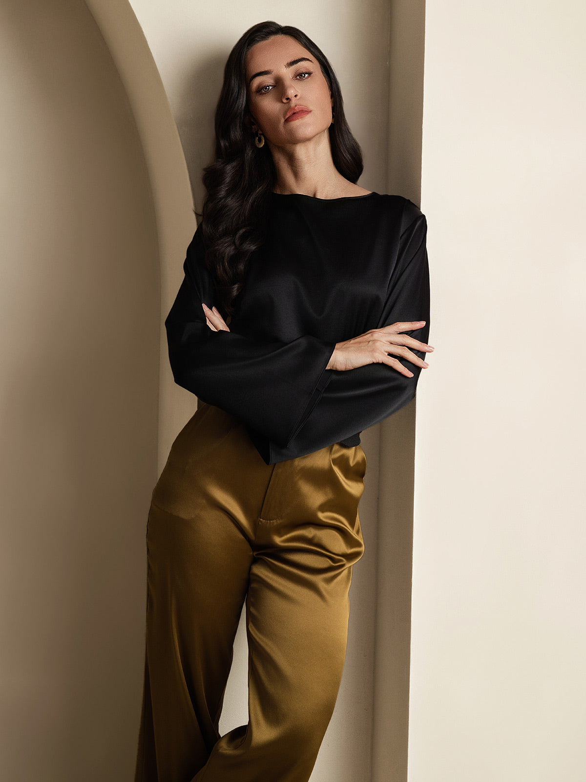 19Momme Silk Bell Sleeve Boat Neck Women's Top