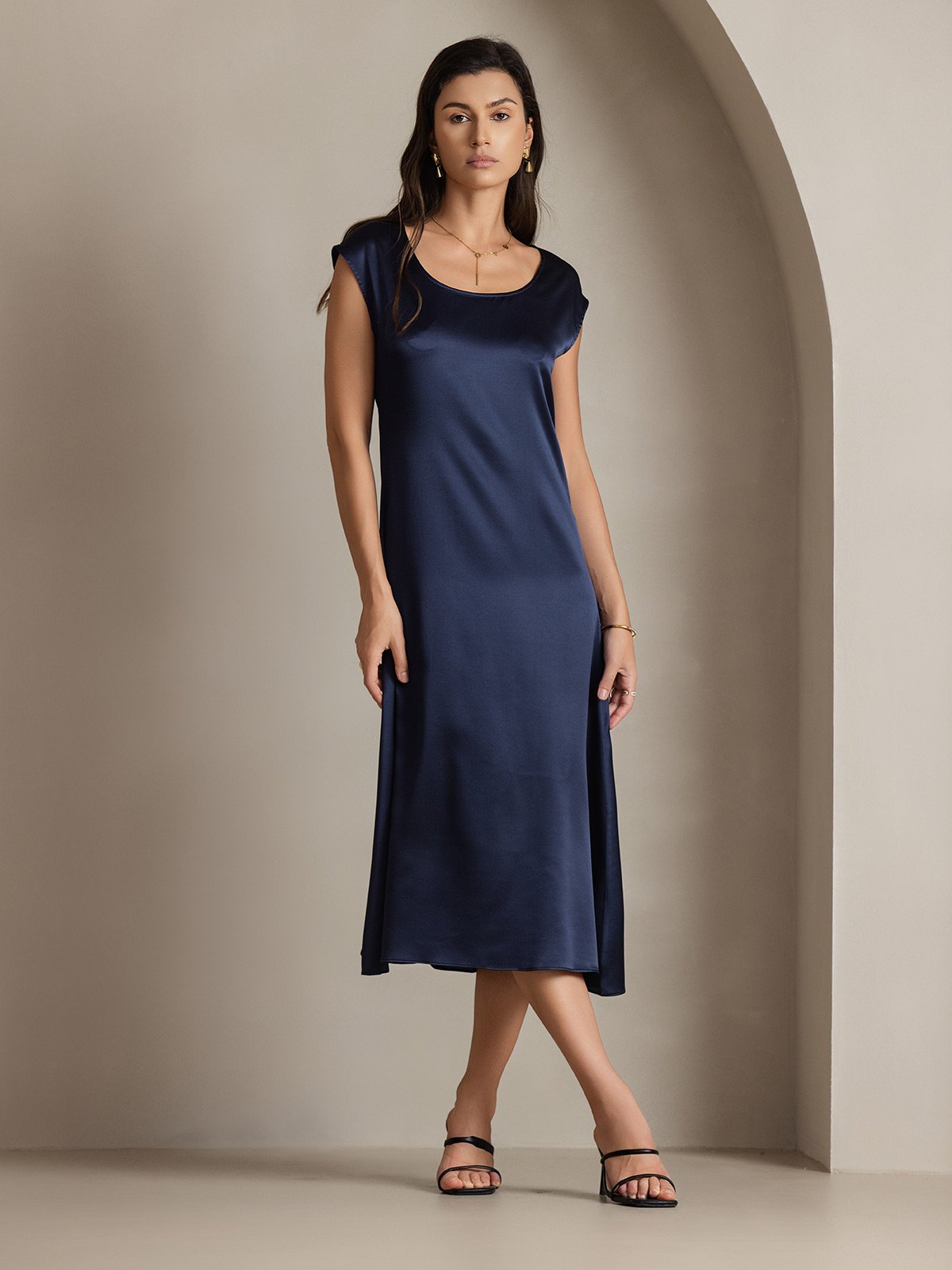 19Momme Silk Cap Sleeve Round Neck Midi Dress