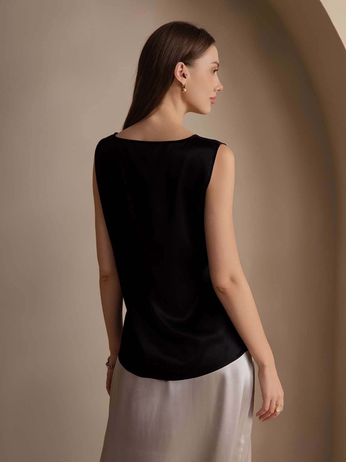 19Momme Silk Sleeveless Round Neck Women's Tank Top