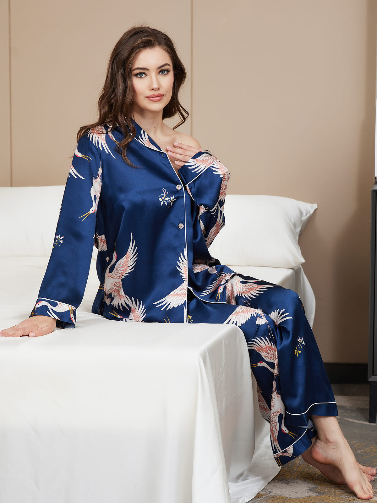 19Momme Women's Pure Silk Crane Print Long Sleeve Pyjamas Set